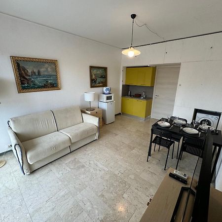 Tirrenia Beach House - Sea Front With Private Beach Sanremo Exterior foto